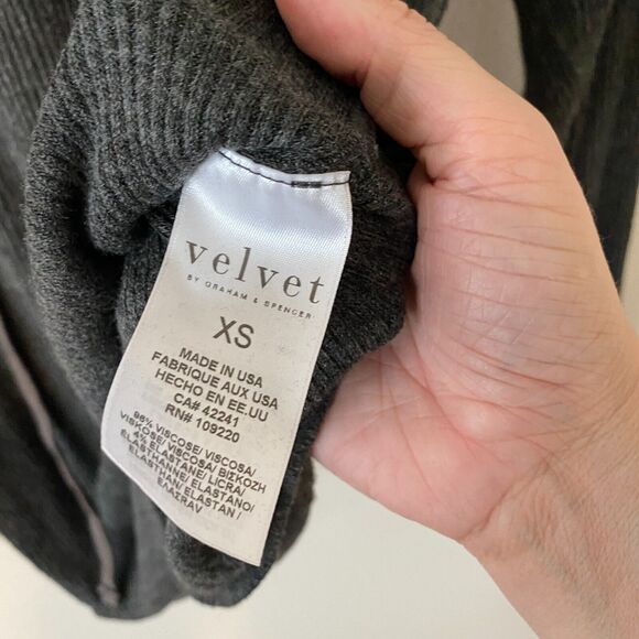 VELVET Graham and Spencer Gray Billow Lace up V-Front Long Sleeve Jersey Top XS - Picture 8 of 11